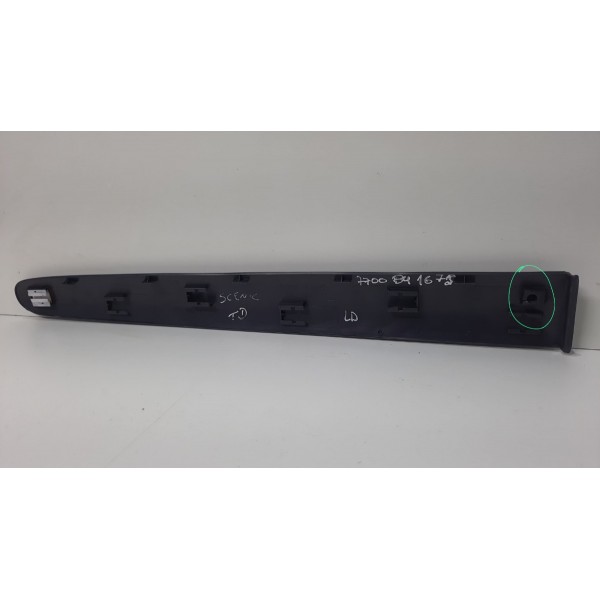 Friso Porta Traseira Direita Scenic 1997 A 2000 7700841672