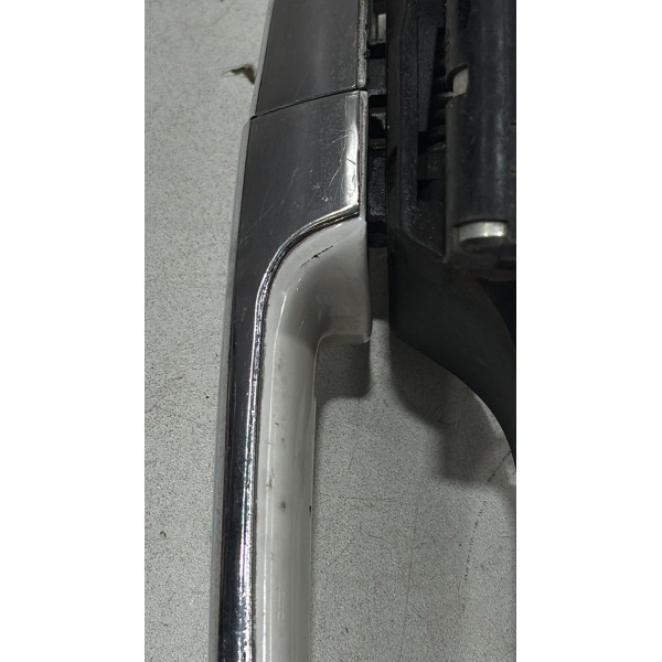 Maçaneta Externa Traseira Direita Hilux 2005 Á 2015 Usado
