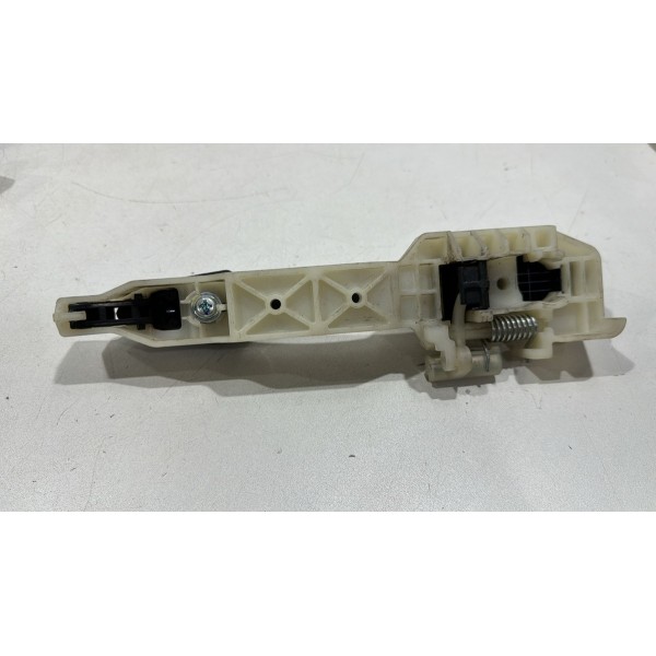 Maçaneta Externa Traseira Esquerda Hb20 2016 2017 2018 2019 Maçaneta Externa Traseira Esquerda Hb20 2016 2017 2018 2019