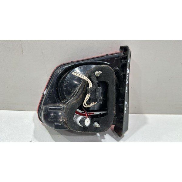 Lanterna Tampa Traseira Lado Esquerdo Vw Tiguan 2007 A 2011