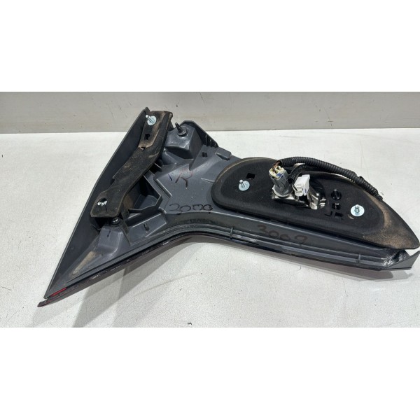 Lanterna Tampa Direita Honda Hrv 2016 2017 2018 2019 Origi Direito Vermelha Lanterna Tampa Direita Honda Hrv 2016 2017 2018 2019 Origi Direito Vermelha