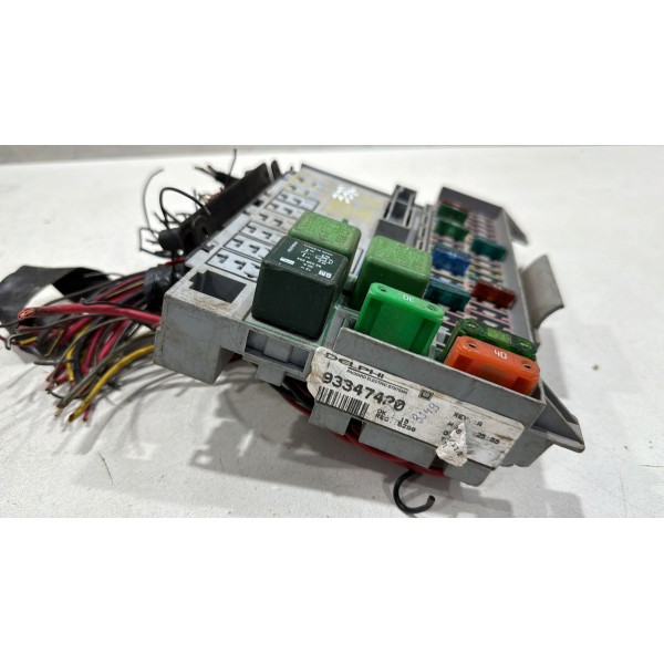 Caixa De Fusível Gm Chevrolet 93347420