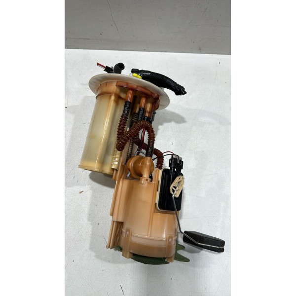 Bomba De Combustível Toyota Yaris 0580314649 18/23 Usado