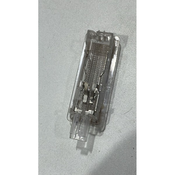 Luz Interna Porta Malas Fusion Sel 2018 2410h24 Cx1360