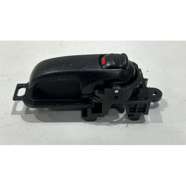 Maçaneta Interna Traseira Esq Nissan Tiida 2010 Á 2012 Usado