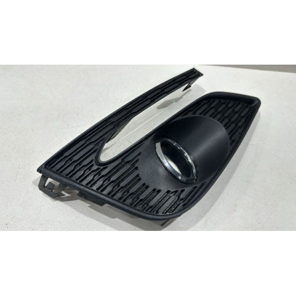 Moldura Farol Milha Esquerdo Gm Cruze 2017/19 23422709 Usado Preto