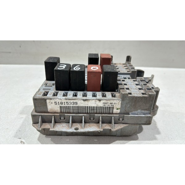 Caixa De Fusível Fiat 51815339