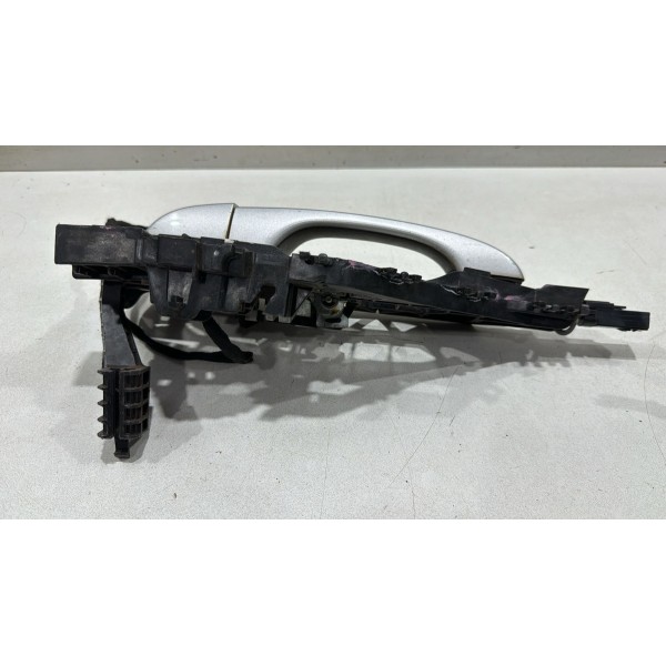 Maçaneta Externa Dianteira Direita Fiat Freemont 2.4 2012