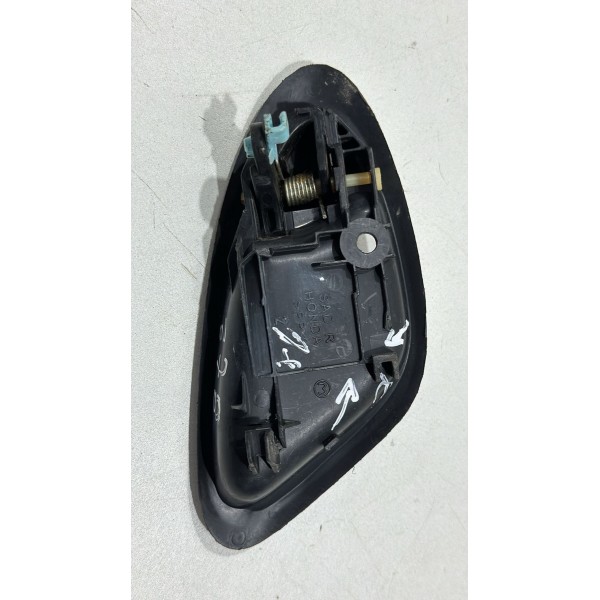 Maçaneta Interna Traseira Direita Honda Fit 2006/08 Detalhes