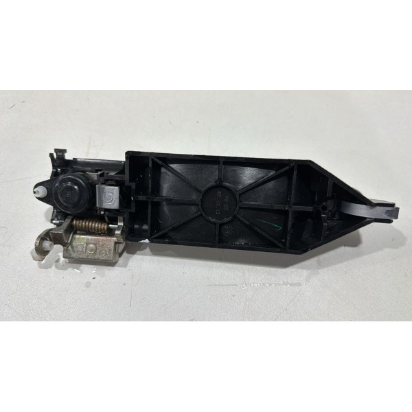 Maçaneta Externa Dianteira Direito Fiat Palio 2012 Usado