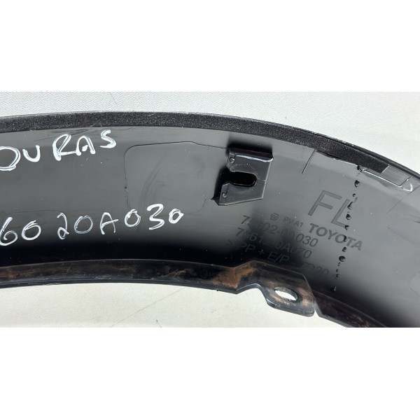 Moldura Paralama Esquerdo Toyota Corolla Cross 756020a030