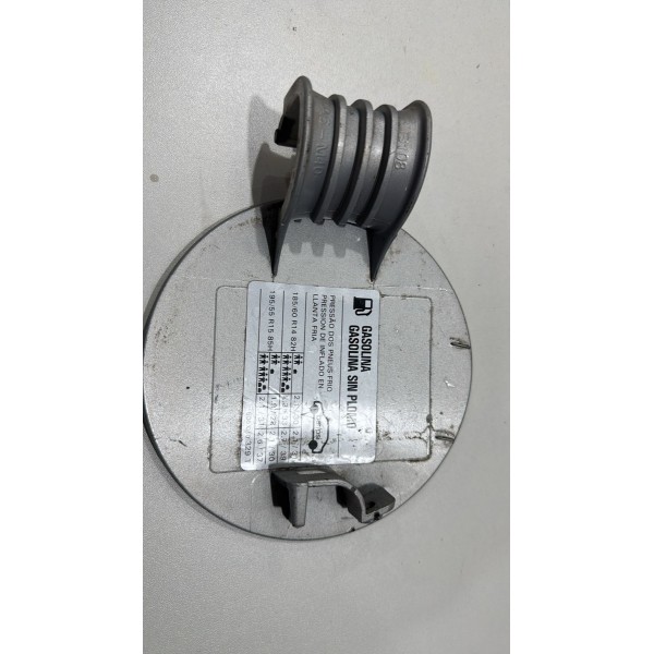 Portinhola Tampa Tanque Polo Sedan 2005 6q5010329t