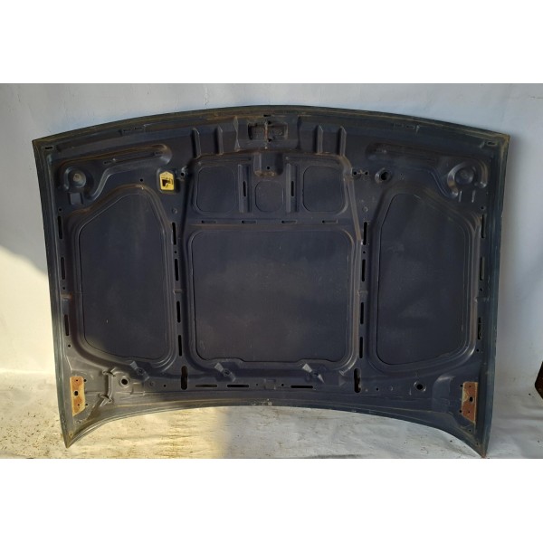 Capô Ford Fiesta Courier 1996 1997 1998 1999.