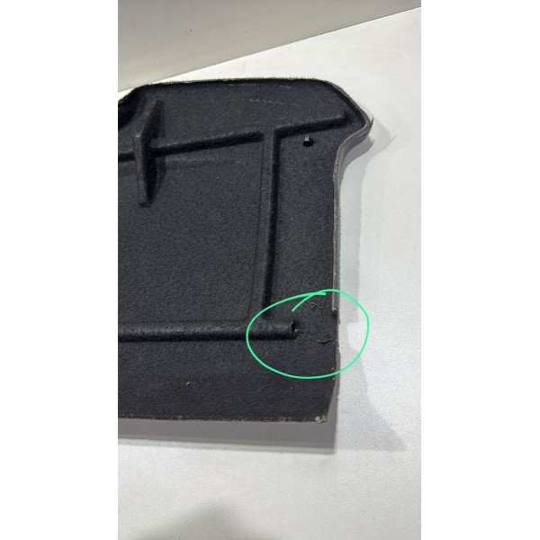 Tampão Bagagito Porta Malas Vw Fox 2008 / 2014 5z0867769a