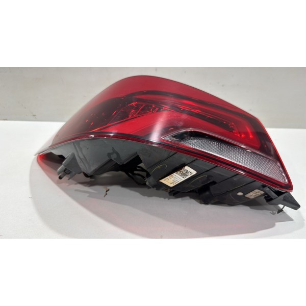 Lanterna Com Led Esquerdo Onix Hatch 2021 2022 2023 Original