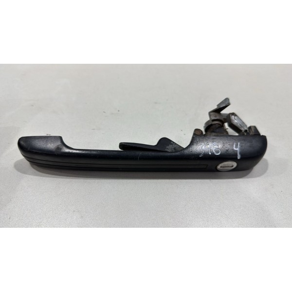 Maçaneta Externa Dianteira Direita Volkswagen Santana 1993