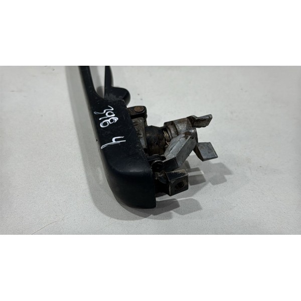 Maçaneta Externa Dianteira Direita Volkswagen Santana 1993