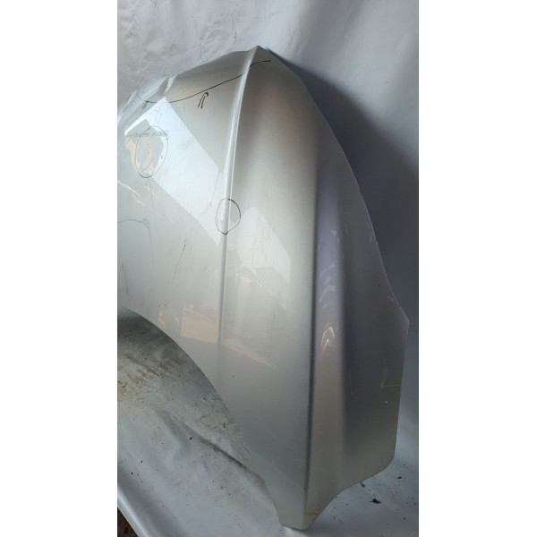 Capô Honda Hrv 2016 2017 2018 2019 Detalhe