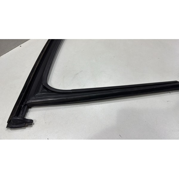 Friso Canaleta Vidro Tiguan Dianteiro Esquerdo 2010 11 2012