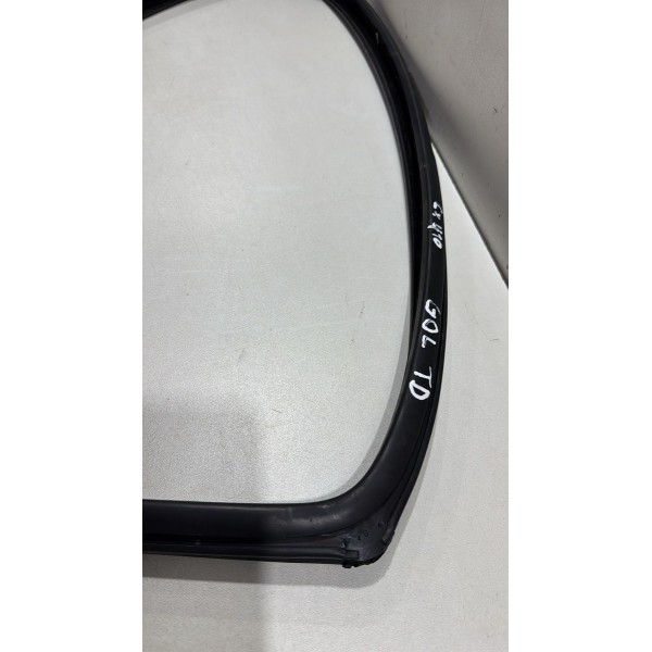 Borracha Canaleta Vidro Traseiro Direito Gol G5 G6 5u4839439