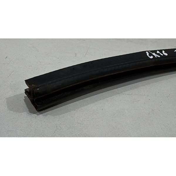 Borracha Lateral Traseira Esquerda Jeep Renegade Acabamento Borracha Lateral Traseira Esquerda Jeep Renegade Acabamento