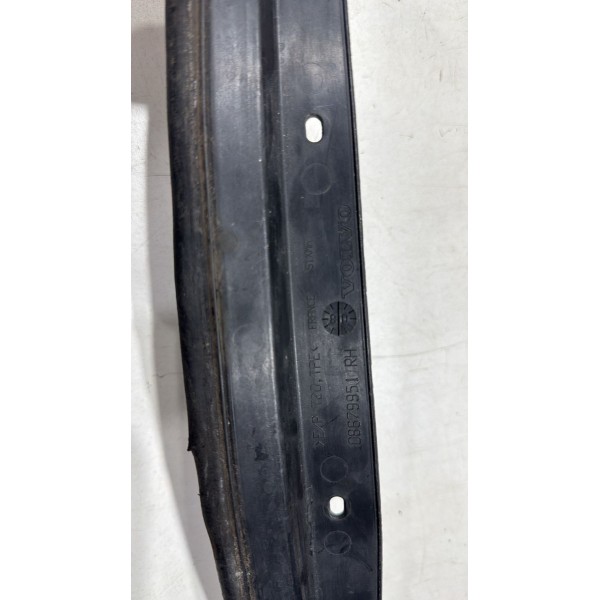 Vedação Porta Dianteira Direita Volvo C30 2008 Á 12 08679951