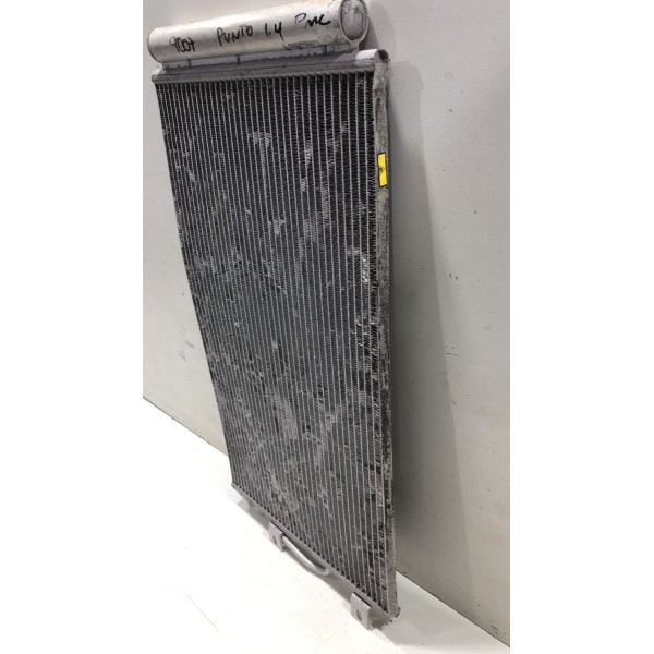 Condensador Ar Condicionado Fiat Punto 2008 2014 Usado Orig