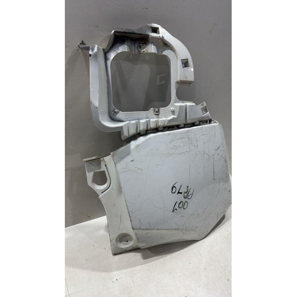Ponteira Parachoque Traseiro Esquerdo Jeep Renegade 15/21.,