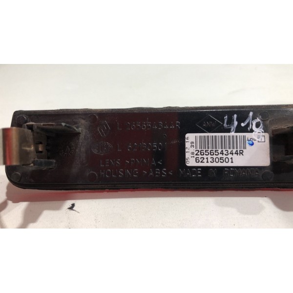 Olho Gato Traseiro Esquerdo Duster 2016 Á 2019 Original Vermelho