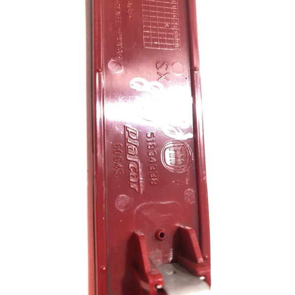 Refletor Parachoque Esquerdo Fiat Idea 2011 2015 51834338