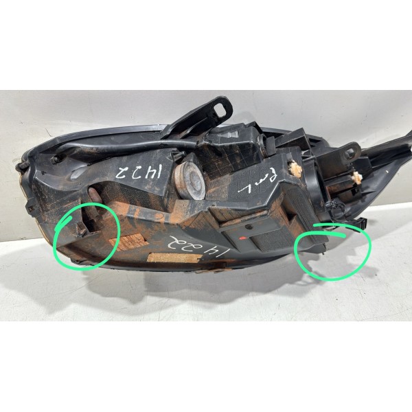 Farol Direito Ford Fiesta 2010 2012 2013 2013 Usado Original