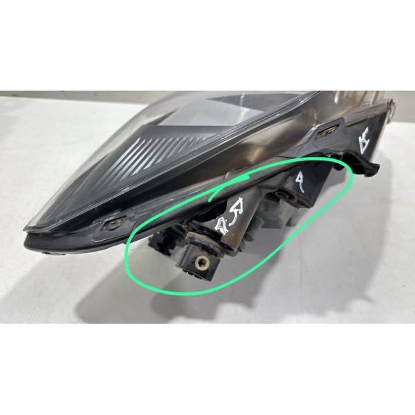 Farol Direito Vw Gol Voyage Saveiro G8 2017  2020 5u7941006