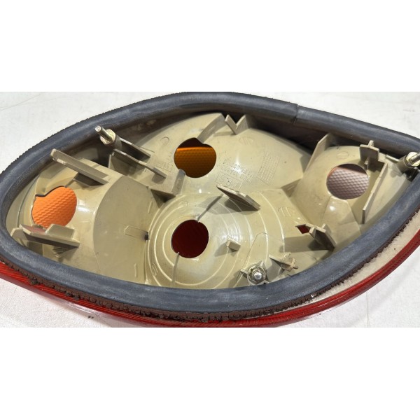 Lanterna Traseira Esquerda Ford Ka 1997 A 2007