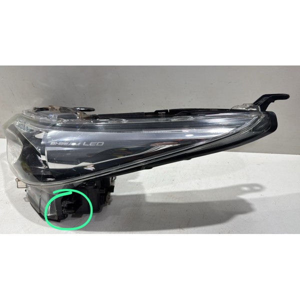 Farol Esquerdo Toyota Sw4 2017 2018 2019 2020 Com Led Orig