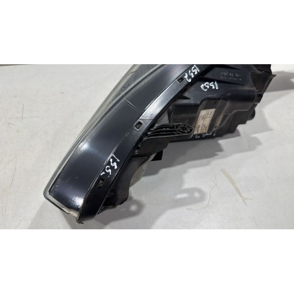 Farol Direito Hyundai Hb20 2012 A 2019 921021s000 Usado