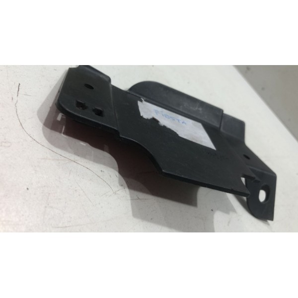 Defletor Lateral Radiador Superior Esquerdo New Fiesta 13/17