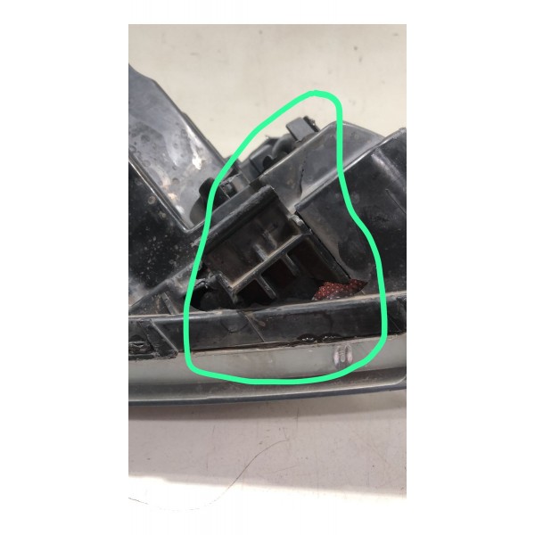 Farol Esquerdo Hyundai Hb20 2013 Á 2019 Mascara Negra Detalh