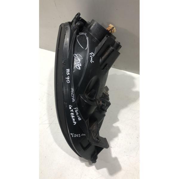 Farol Direito Fume Hyundai Tucson 2007 / 2015 921022exxx