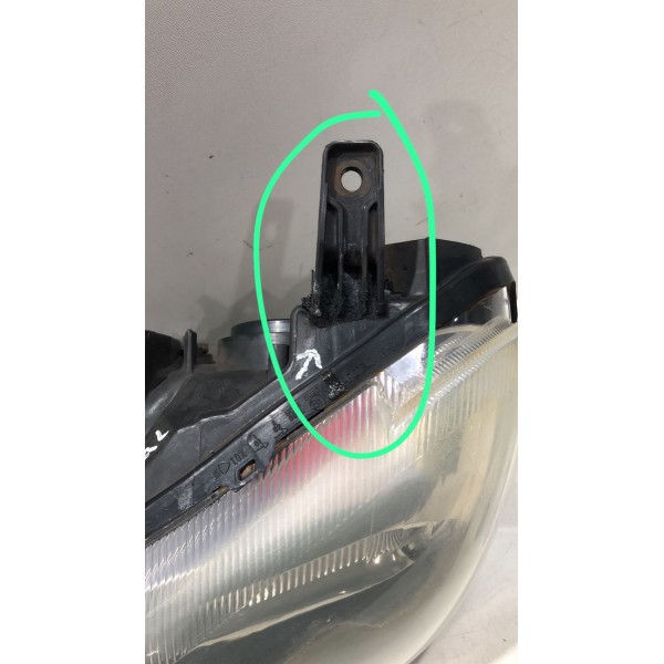 Farol Esquerdo Toyota Etios 2012 13 14 15 16 2017 Original