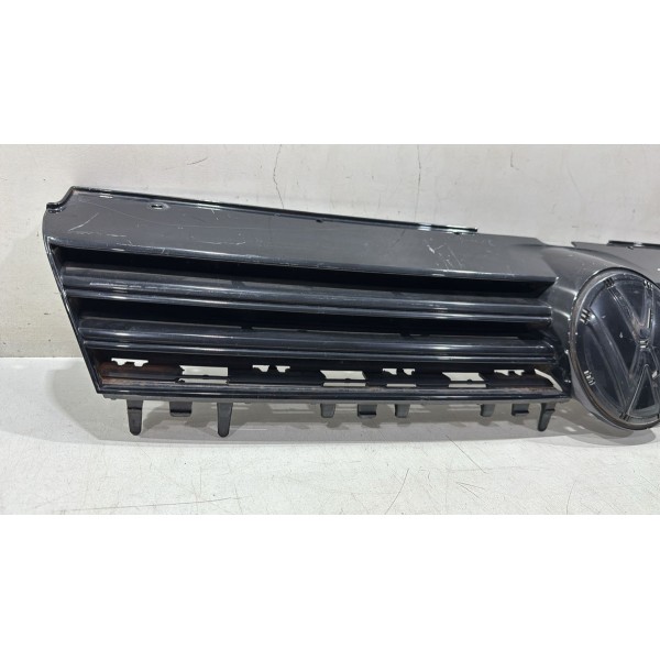 Grade Dianteira Volkswagen Fox 2015 A 2020 Usada Original Preta Grade Dianteira Volkswagen Fox 2015 A 2020 Usada Original Preta