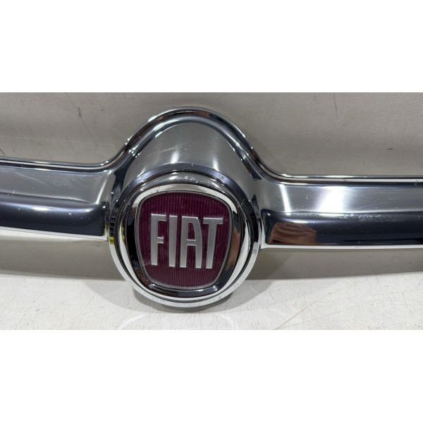 Friso Cromado Superior Fiat Toro 2015 2016 2017 2018