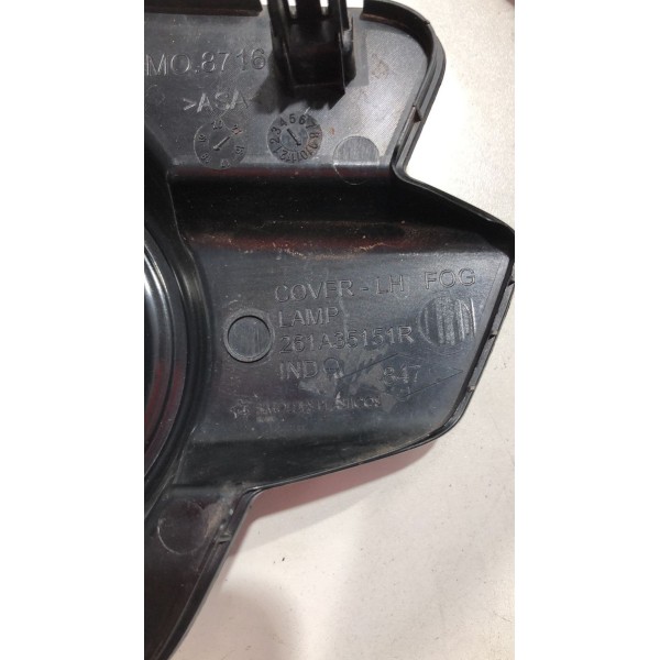 Moldura Farol Milha Esquerdo Renault Kwid 2018 2019 2020 Pre