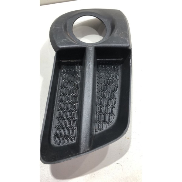 Moldura Farol Milha Direito Montana 2017 Com Furo