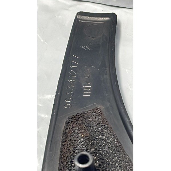 Acabamento Externo Tras Esquerdo Citroen Xsara Picasso 01/05