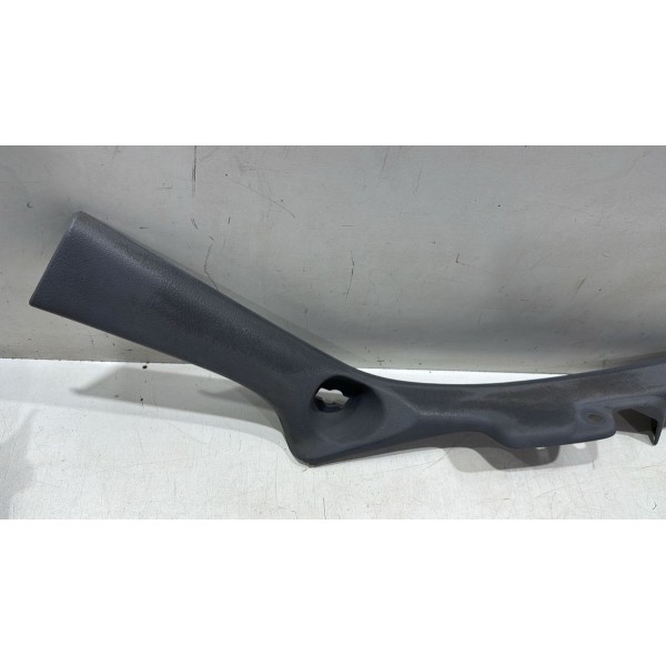 Soleira De Porta Traseira Esquerda Clio 7700435013 2003/2008 Cinza