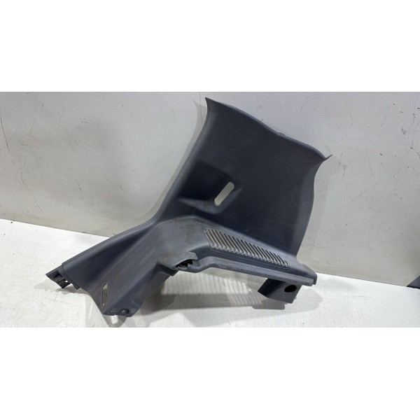 Suporte Tampão Traseiro Direito Renault Clio 2002/2010
