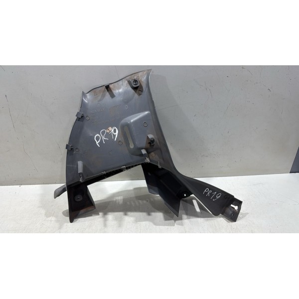 Suporte Tampão Traseiro Direito Renault Clio 2002/2010