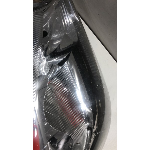 Farol Direito Toyota Etios 2013 2014 2015 2016 7811100d44100