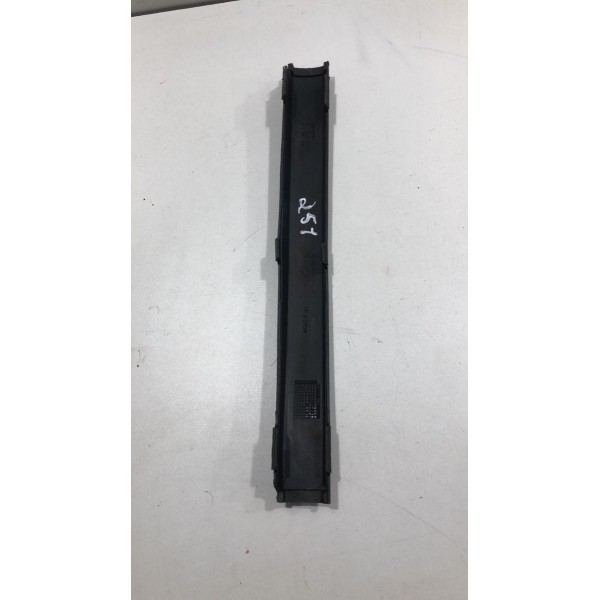 Moldura Central Para Choque Gol G3 99/05 Orig. 377807953  Vw