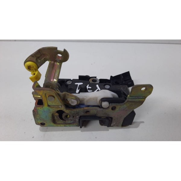 Fechadura Porta Traseira Esquerda Clio 1996 A 1998 Manual